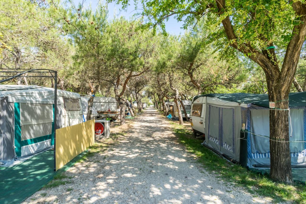 Camping La Pineta Порто-Реканати Экстерьер фото